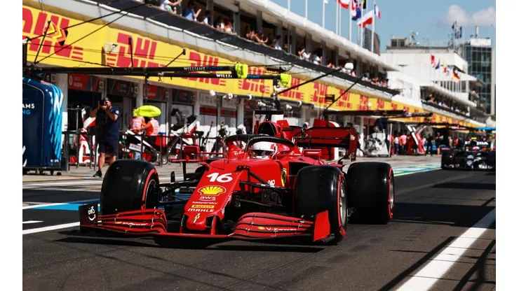 Ferrari de Charles Leclerc teve motor danificado na Hungria, segundo a equipe (Foto: Getty Images)