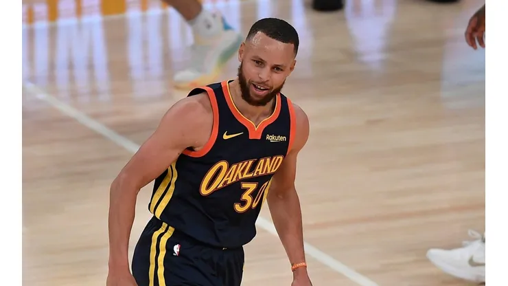 Stephen Curry durante partida dos Warriors na NBA (Getty Images)