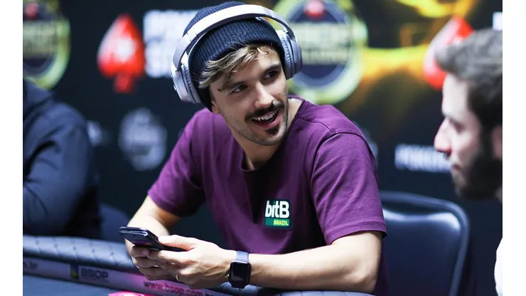 Yuri Martins em ação no BSOP Millions (Foto: Carlos Monti/Divulgação BSOP)