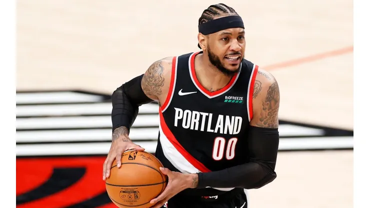 Carmelo Anthony com a camisa do Portland Trail Blazers (Getty Images)