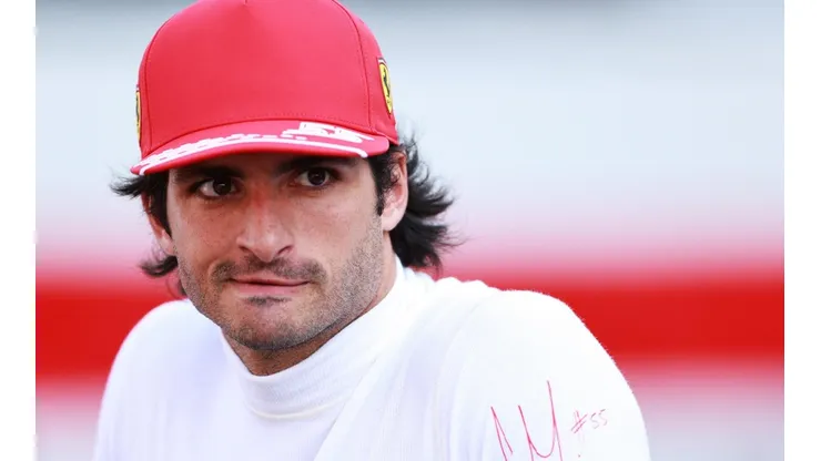 Carlos Sainz culpou a força do vento pela batida no treino classificatório para o GP da Hungria (Foto: Getty Images)