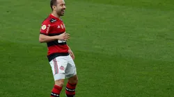 Éverton Ribeiro comemora gol contra o Corinthians (Getty Images)