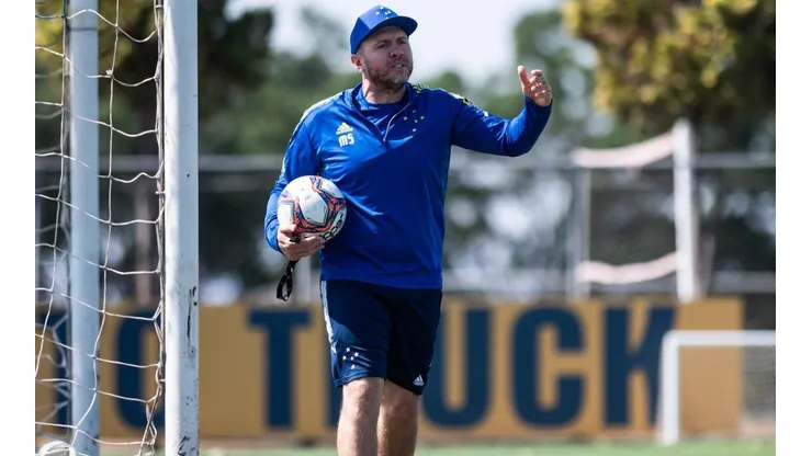 Mozart: vai mexer no time para duelo com paranaenses (Foto: Bruno Haddad/Cruzeiro/Divulgação)