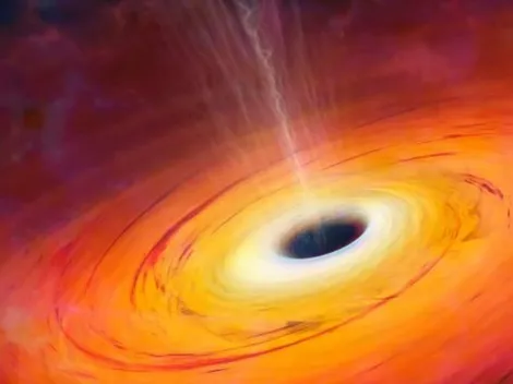 Astrônomos detectam luz por trás de buraco negro pela primeira vez e confirmam teoria de Einstein