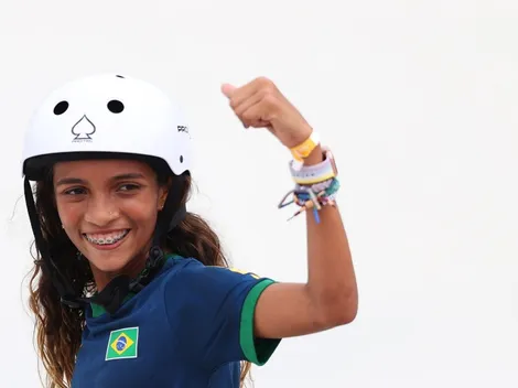 Rayssa Leal, a 'Fadinha', do skate street, chega a Imperatriz, seu cidade Natal e desfila com a medalha olímpica
