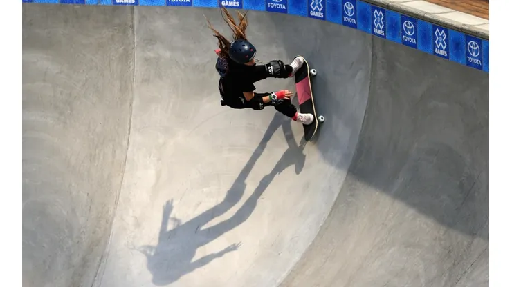 Yndiara Asp, que integra a Seleção olímpica de skate park