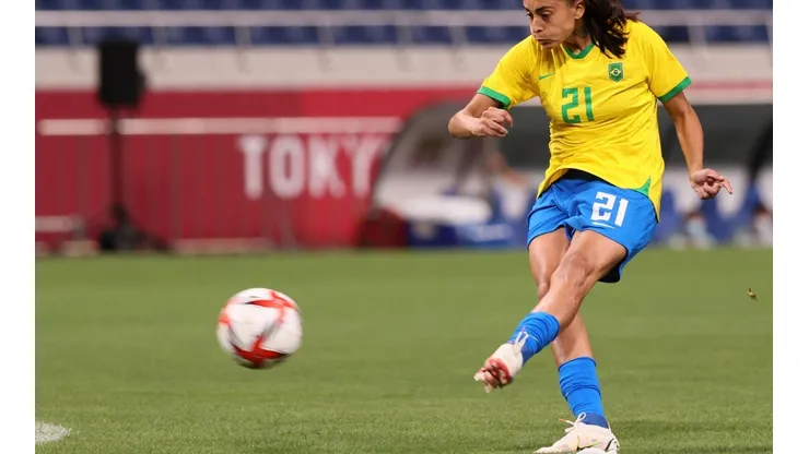 Andressa Alves marcou um belíssimo gol de falta ainda no primeiro tempo | Crédito: Getty Images