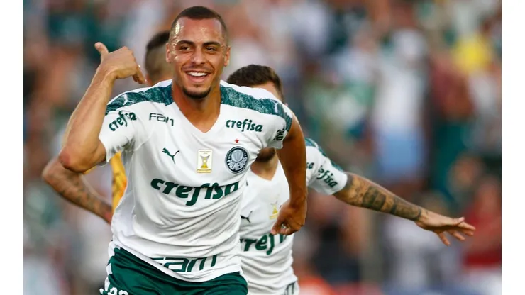 Arthur Cabral: boa fase no futebol da Suíça (Foto: Thiago Calil/AGIF)