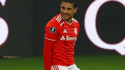 Taison: respondeu crítica nas redes sociais (Foto: Maxi Franzoi/AGIF)