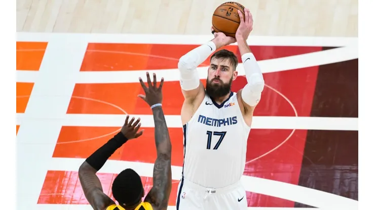 Jonas Valanciunas será companheiro de Zion Williamson nos Pelicans (Foto: Getty Images)