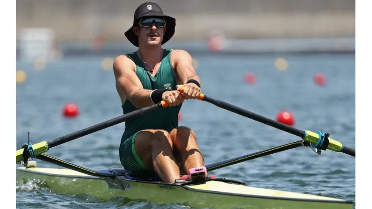 Lucas Verthein durante as quartas de final do remo single skiff, nas Olimpíadas de Tóquio-2020 (Foto: Getty Images)