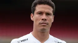 Hernanes: lamentou a mentalidade dos jovens da base (Foto: Marcello Zambrana/AGIF)