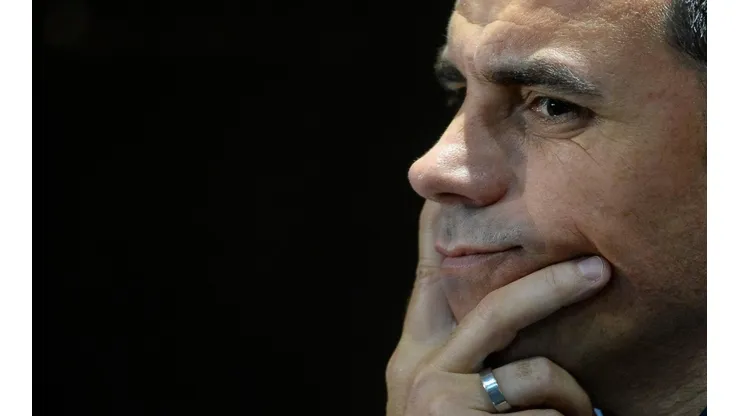 Rodrigo Caetano já foi avisado. (Foto: Fernando Soutello/AGIF)