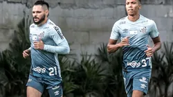 Pará e Madson: disputam posição no sistema defensivo (Foto: Ivan Storti/Santos FC/Divulgação)