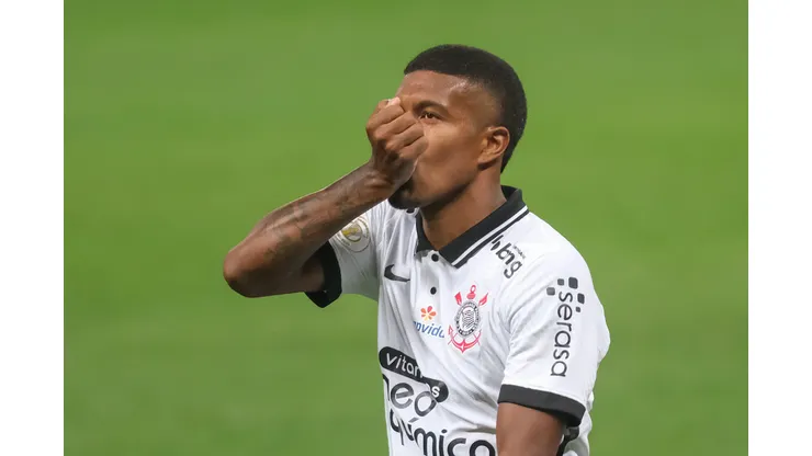 Corinthians inicia negociação por venda de Léo Natel com Grupo City. Foto: Marcello Zambrana/AGIF