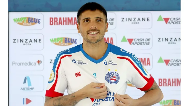 Mugni chegou, vestiu o manto Tricolor e deu a letra sobre como atua. Foto: Flickr Oficial Esporte Clube Bahia – autor: Felipe Oliveira