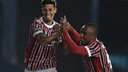 Rigoni e Marquinhos comemoram um dos gols da vitória do São Paulo sobre o Racing (Foto: Getty Images)