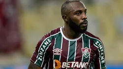 De reserva de luxo, à xerifão substituto. Manoel em ação pelo Flu – Foto: Thiago Ribeiro/AGIF