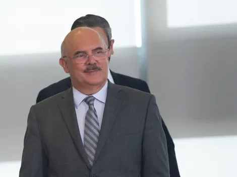 Ministro da Educação defende volta às aulas presenciais durante pronunciamento