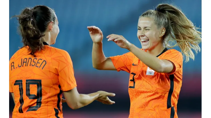 Na foto, Victoria Pelova (da Holanda), comemora resultado de seu time. (Foto: Getty Images)