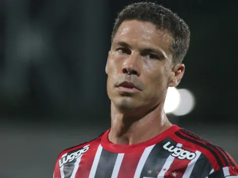Especulado no Vasco, Hernanes abre o jogo sobre futuro