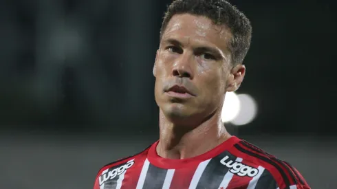 Hernanes: livre no mercado da bola (Foto: Marcello Zambrana/AGIF)