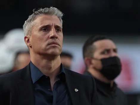 Crespo deixa Vitor Bueno e Pablo de lado e sobe joia de Cotia direto ao time titular contra o Racing