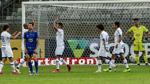 No Mineirão, Cruzeiro perdeu por 3×0 (Foto: Fernando Moreno/AGIF)