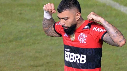 Gabigol marca três gols e pede música no Fantástico. (Foto: Walmir Cirne/AGIF)