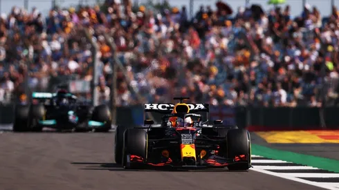 Verstappen é o mais rápido na corrida classificatória e será pole no GP da Inglaterra; confira o grid de largada.. (Foto: Getty Images)