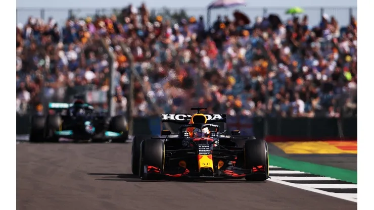 Verstappen é o mais rápido na corrida classificatória e será pole no GP da Inglaterra; confira o grid de largada.. (Foto: Getty Images)