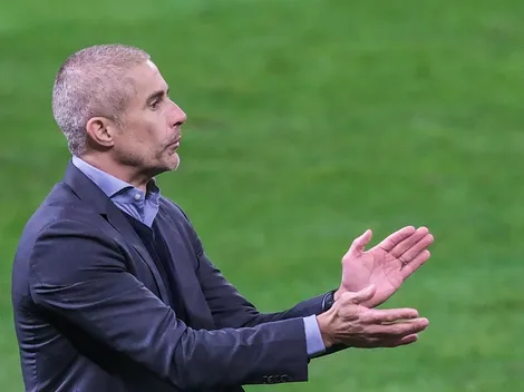 Sylvinho e preparador físico definem cronograma do Corinthians antes de jogo contra o Atlético