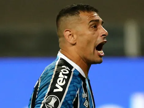 Vasco paquera Diego Souza e sondagem chega a empresário; veja matéria