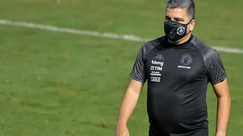 Cabo: teceu elogios ao jovem atacante cruz-maltino (Foto: Thiago Ribeiro/AGIF)