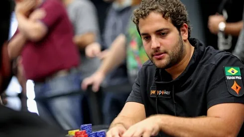 O craque mineiro João Simão ficou em quarto lugar no BSOP Online (Foto: Luis Bertazini/Divulgação BSOP)