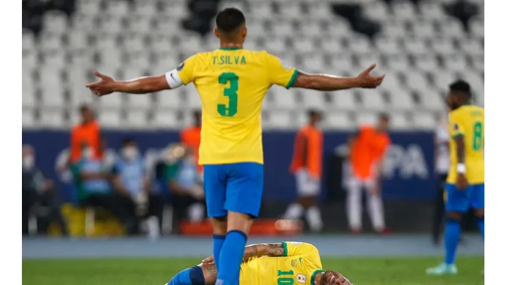 Capitão da Seleção Brasileira, Thiago Silva manda recado para quem torceu contra o Brasil. (Foto: