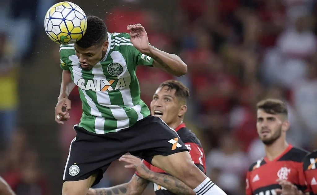 Juninho atuou pelo Coritiba. Alexandre Loureiro/Getty Images Brazil