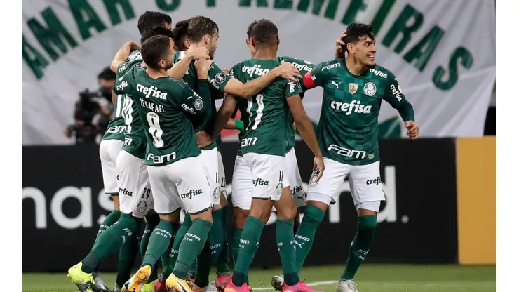 Jogadores do Palmeiras comemoram gol pela Copa Libertadores (Foto: Getty Images)