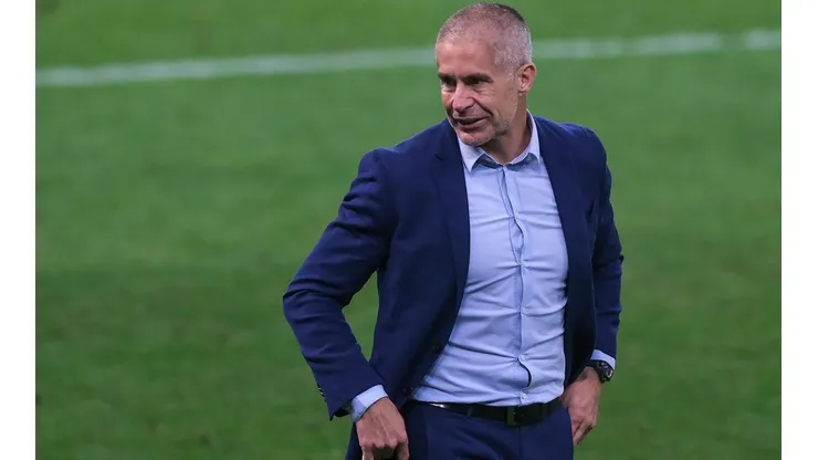Sylvinho: apontou justificativa para a derrota no Ceará (Foto: Marcello Zambrana/AGIF)