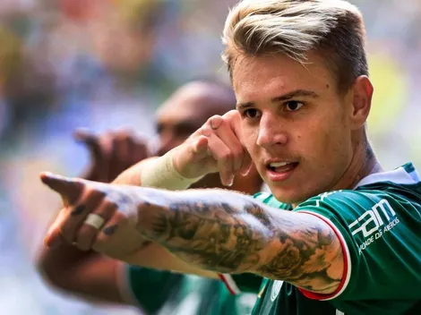 Especulado no Palmeiras, Roger Guedes desembarca no Brasil