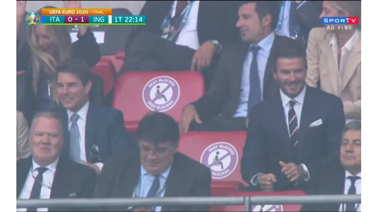 Tom Cruise e David Beckham durante a partida entre Itália x Inglaterra, pela final da Eurocopa