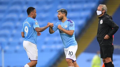 Jogadores de Brasil x Argentina que são companheiros de times e irão se enfrentar na final da Copa América, neste domingo (11). (Foto: Getty Images)