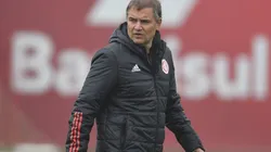 Diego Aguirre: quer reforço para o ataque (Foto: Ricardo Duarte/Internacional/Divulgação)