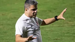Marcelo Cabo saiu satisfeito com a postura do Vasco diante do Sampaio Corrêa – Foto: Jorge Rodrigues/AGIF