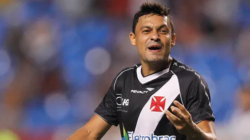 Éder Luís é ídolo absoluto no Vasco. (Foto: Wagner Meier/AGIF)