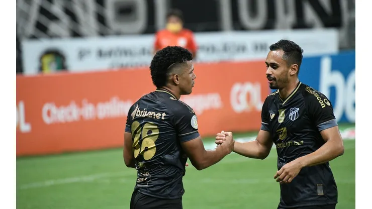 Kely Pereira/AGIF