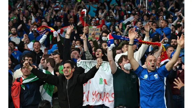 Confira a festa da torcida da Itália após a classificação para a final da Eurocopa. (Foto: Getty Images)