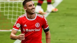 Galhardo: na mira do Timão (Foto: Pedro H. Tesch/AGIF)