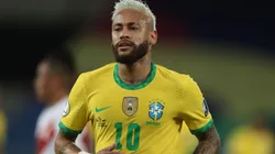 Neymar foi decisivo na vitória do Brasil sobre o Peru (Foto: Getty Images)