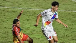 Sarrafiore deve começar jogando. (Foto: Thiago Ribeiro/AGIF)